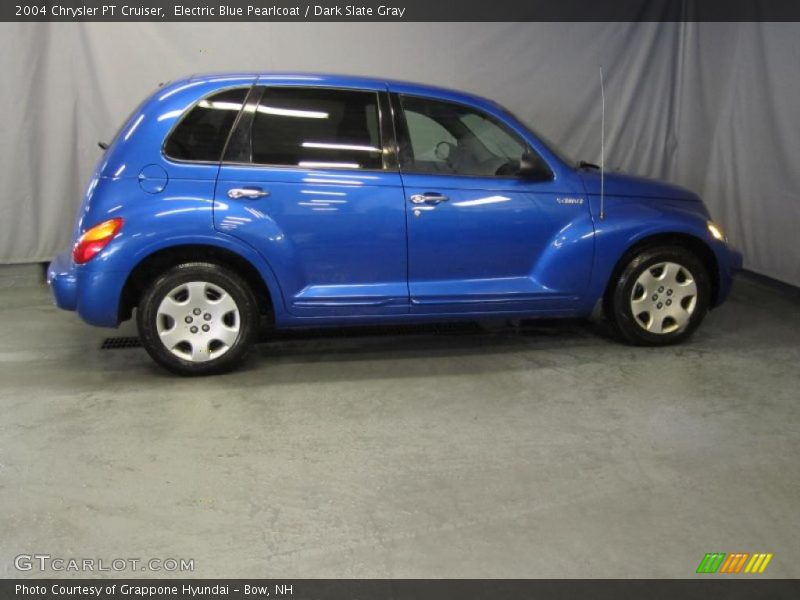 Electric Blue Pearlcoat / Dark Slate Gray 2004 Chrysler PT Cruiser