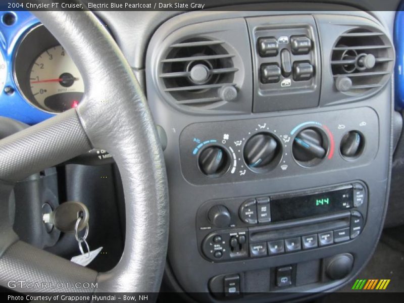Electric Blue Pearlcoat / Dark Slate Gray 2004 Chrysler PT Cruiser