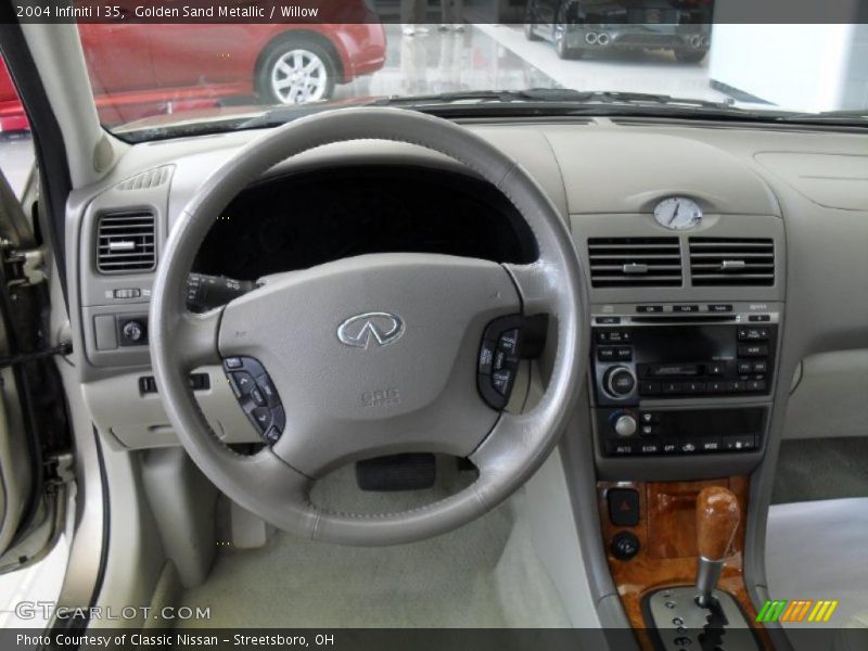 Golden Sand Metallic / Willow 2004 Infiniti I 35