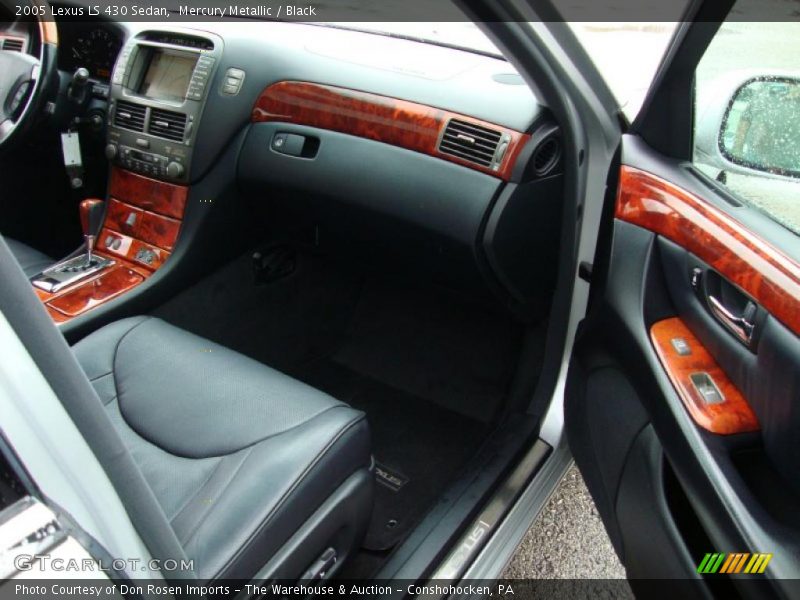 Mercury Metallic / Black 2005 Lexus LS 430 Sedan
