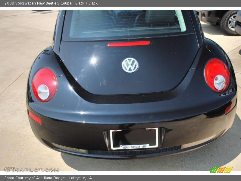 Black / Black 2008 Volkswagen New Beetle S Coupe
