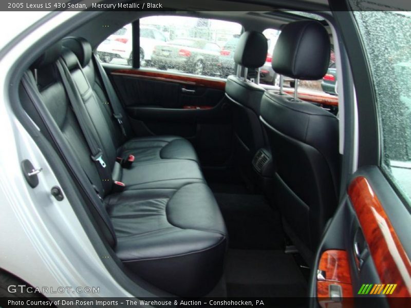 Mercury Metallic / Black 2005 Lexus LS 430 Sedan