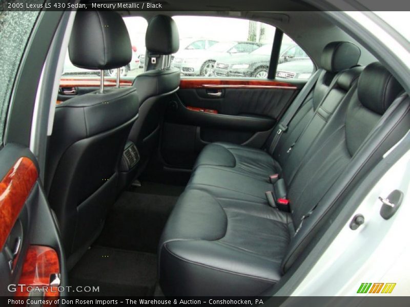 Mercury Metallic / Black 2005 Lexus LS 430 Sedan