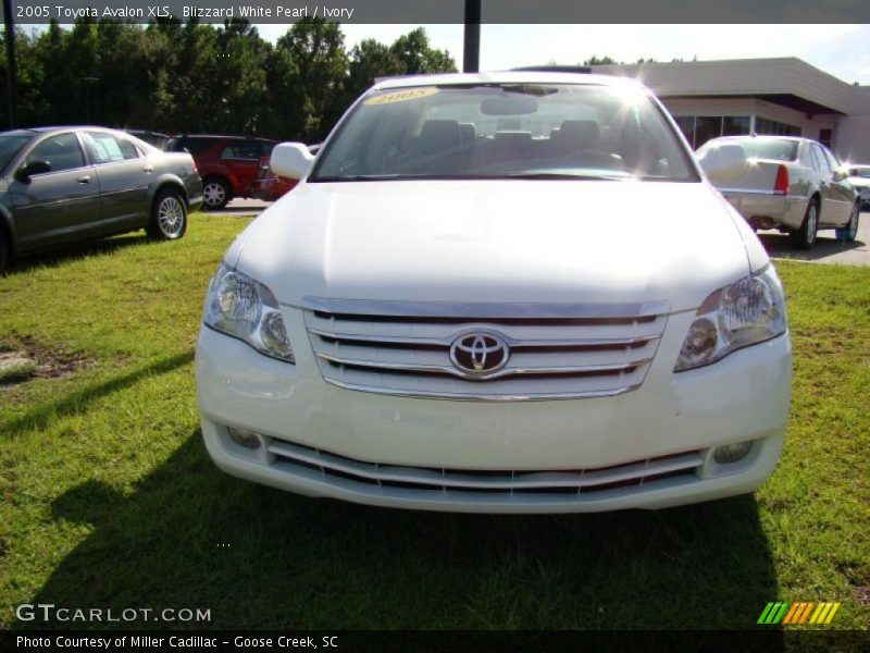 Blizzard White Pearl / Ivory 2005 Toyota Avalon XLS