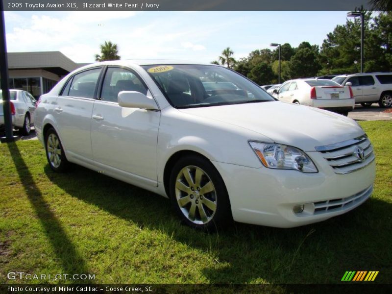 Blizzard White Pearl / Ivory 2005 Toyota Avalon XLS