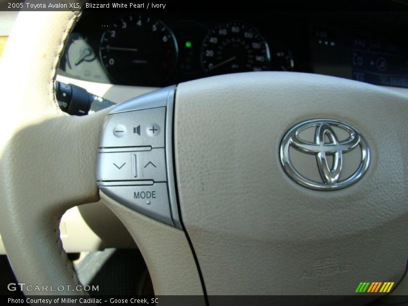 Blizzard White Pearl / Ivory 2005 Toyota Avalon XLS