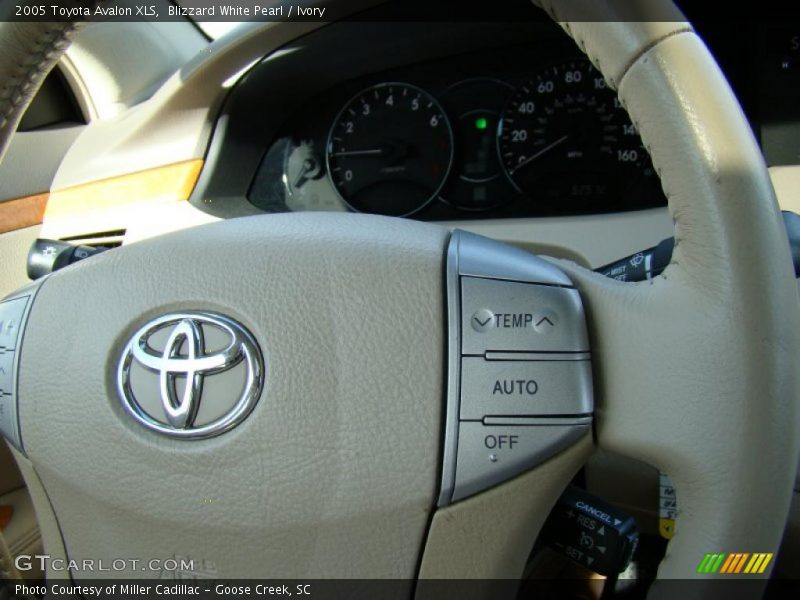 Blizzard White Pearl / Ivory 2005 Toyota Avalon XLS