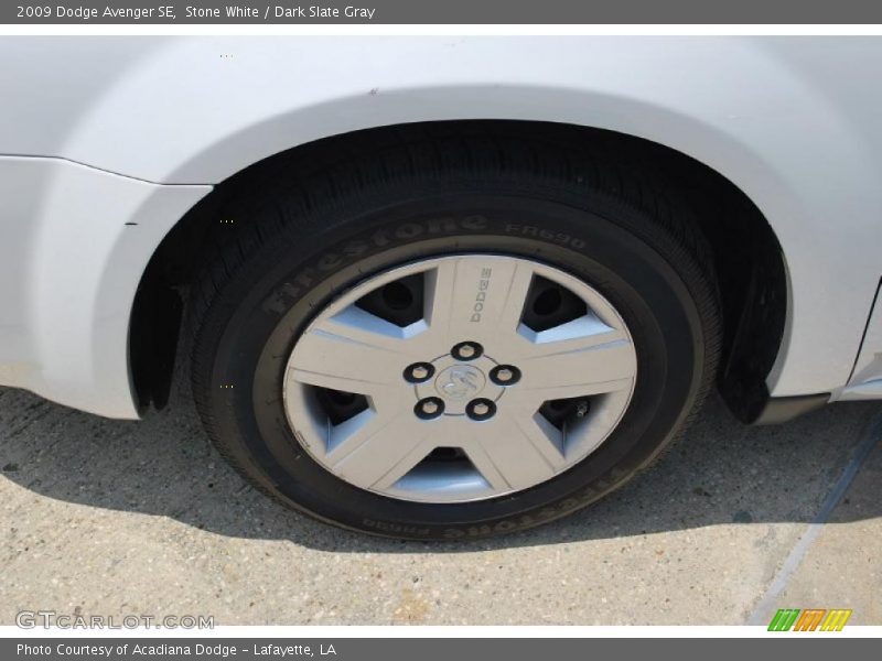 Stone White / Dark Slate Gray 2009 Dodge Avenger SE