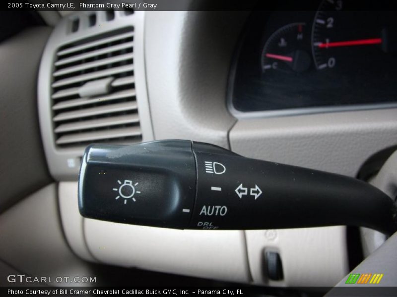 Phantom Gray Pearl / Gray 2005 Toyota Camry LE
