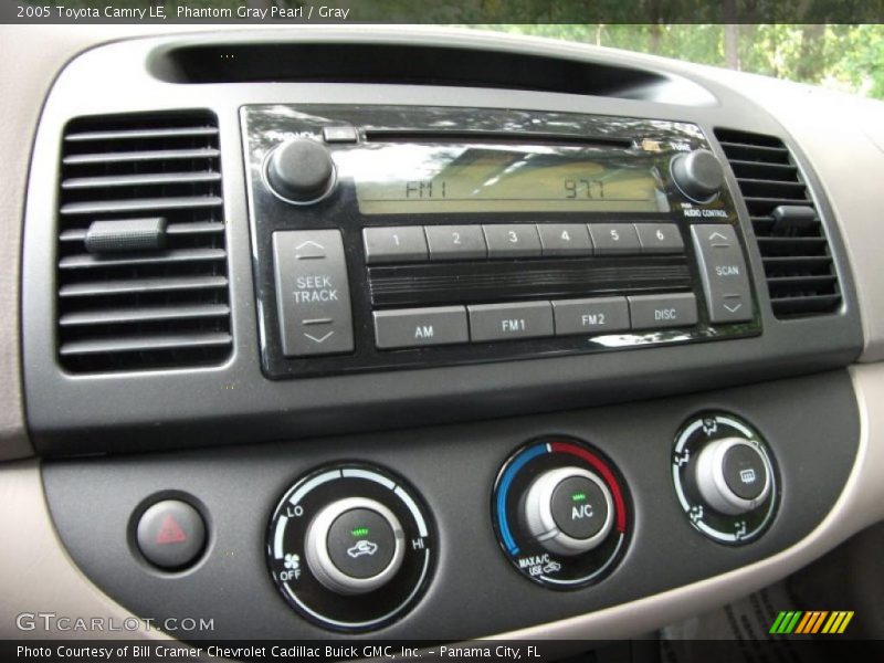 Phantom Gray Pearl / Gray 2005 Toyota Camry LE