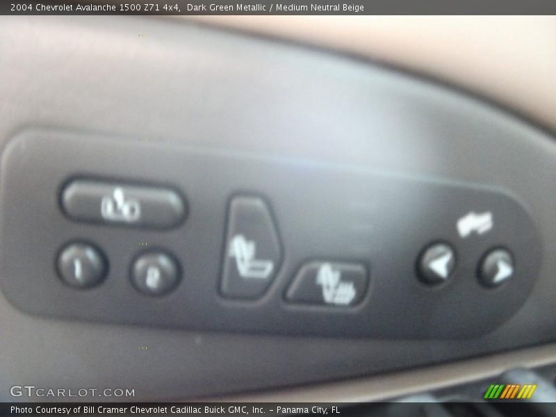 Dark Green Metallic / Medium Neutral Beige 2004 Chevrolet Avalanche 1500 Z71 4x4