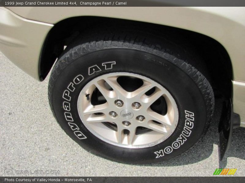 Champagne Pearl / Camel 1999 Jeep Grand Cherokee Limited 4x4