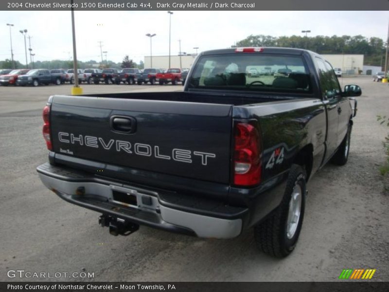 Dark Gray Metallic / Dark Charcoal 2004 Chevrolet Silverado 1500 Extended Cab 4x4