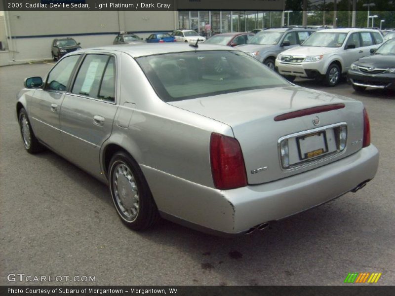 Light Platinum / Dark Gray 2005 Cadillac DeVille Sedan