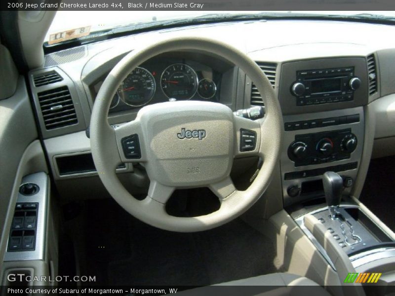 Black / Medium Slate Gray 2006 Jeep Grand Cherokee Laredo 4x4