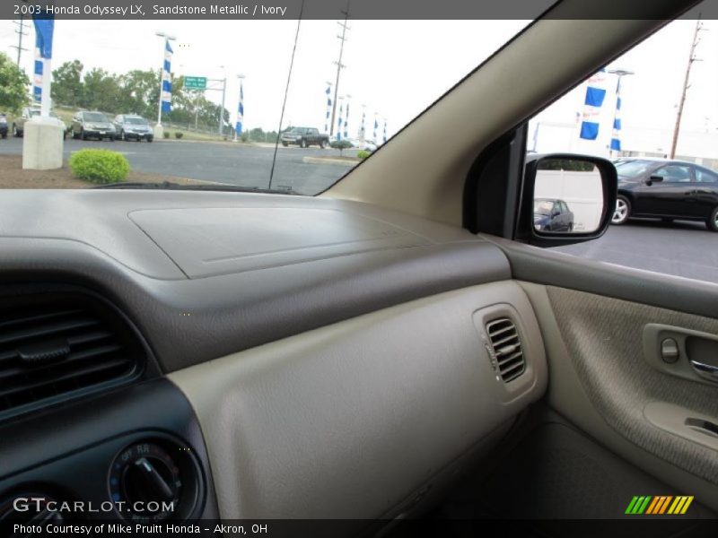 Sandstone Metallic / Ivory 2003 Honda Odyssey LX