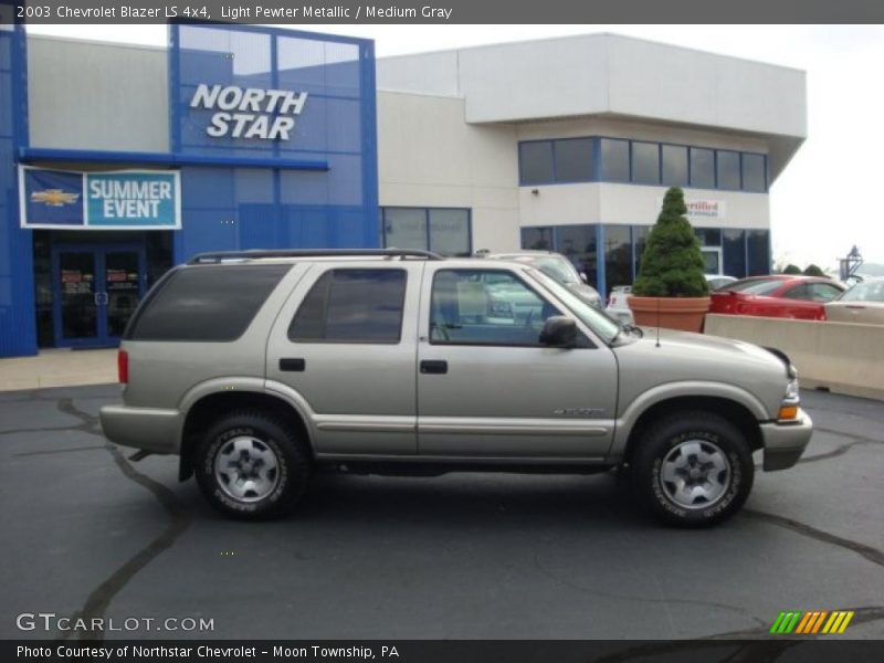 Light Pewter Metallic / Medium Gray 2003 Chevrolet Blazer LS 4x4