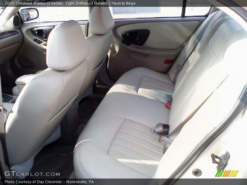 Light Driftwood Metallic / Neutral Beige 2003 Chevrolet Malibu LS Sedan
