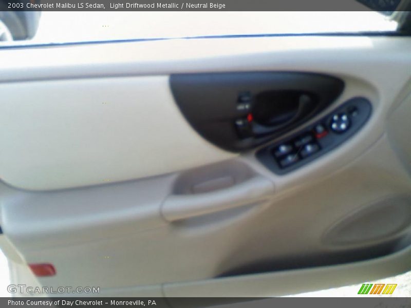 Light Driftwood Metallic / Neutral Beige 2003 Chevrolet Malibu LS Sedan