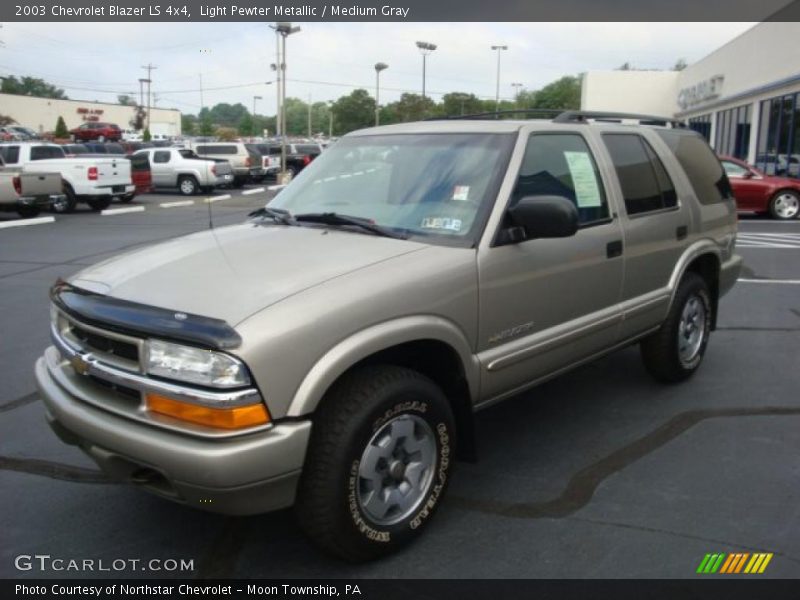 Light Pewter Metallic / Medium Gray 2003 Chevrolet Blazer LS 4x4