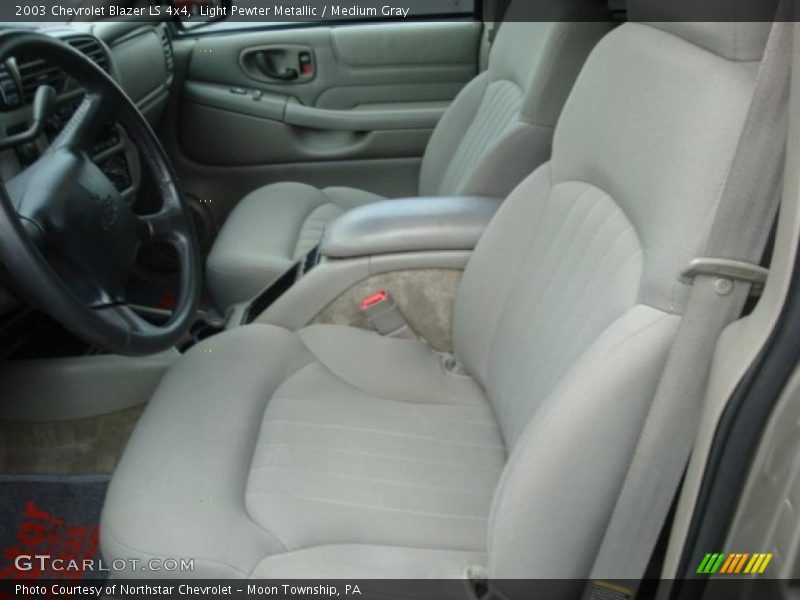 Light Pewter Metallic / Medium Gray 2003 Chevrolet Blazer LS 4x4