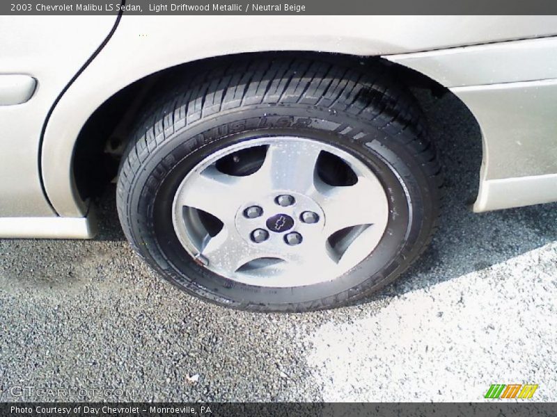 Light Driftwood Metallic / Neutral Beige 2003 Chevrolet Malibu LS Sedan