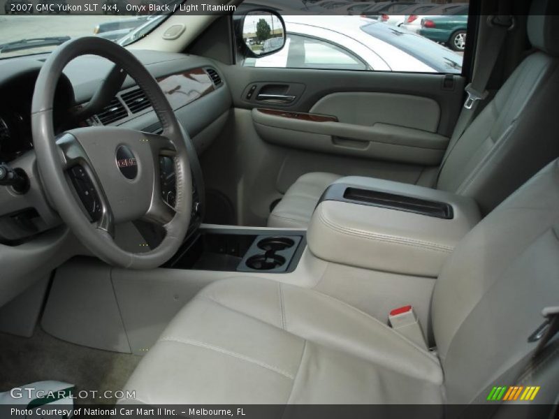 Onyx Black / Light Titanium 2007 GMC Yukon SLT 4x4