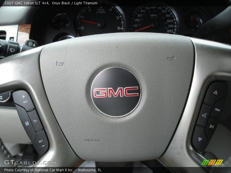 Onyx Black / Light Titanium 2007 GMC Yukon SLT 4x4