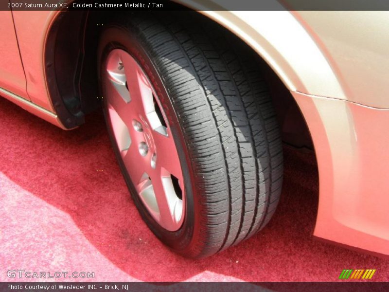 Golden Cashmere Metallic / Tan 2007 Saturn Aura XE