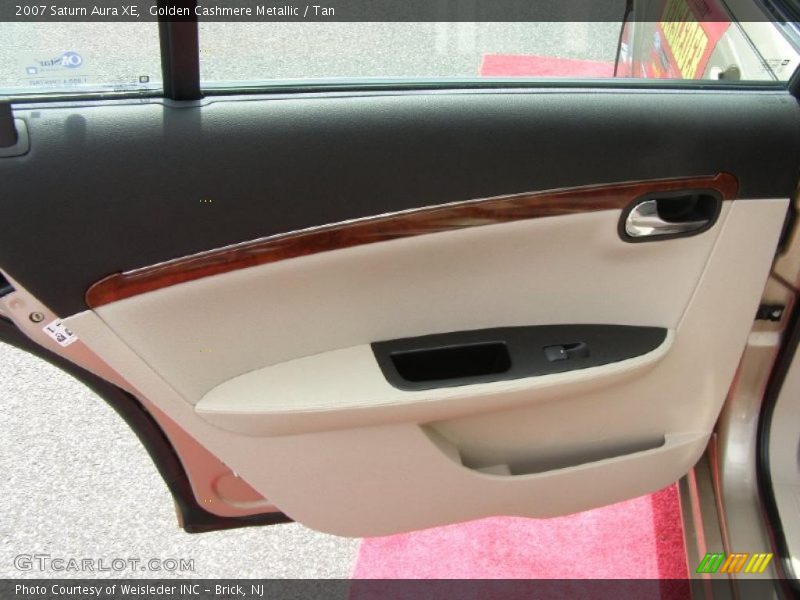 Golden Cashmere Metallic / Tan 2007 Saturn Aura XE