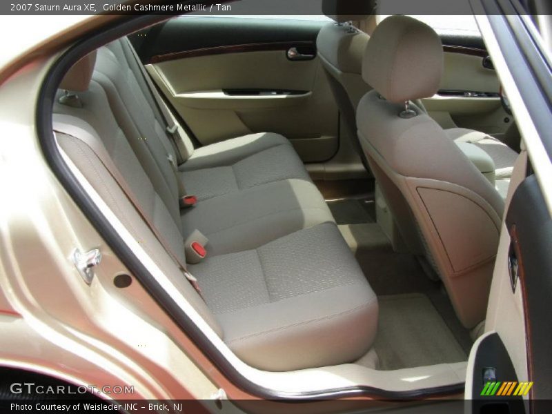 Golden Cashmere Metallic / Tan 2007 Saturn Aura XE