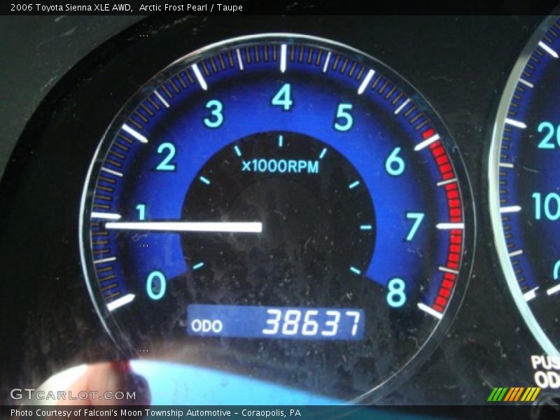 Arctic Frost Pearl / Taupe 2006 Toyota Sienna XLE AWD