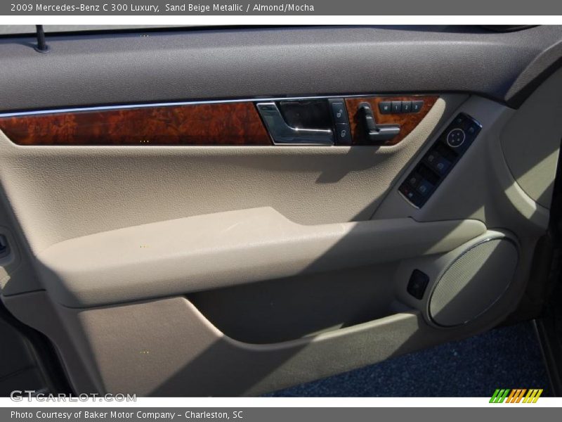 Sand Beige Metallic / Almond/Mocha 2009 Mercedes-Benz C 300 Luxury