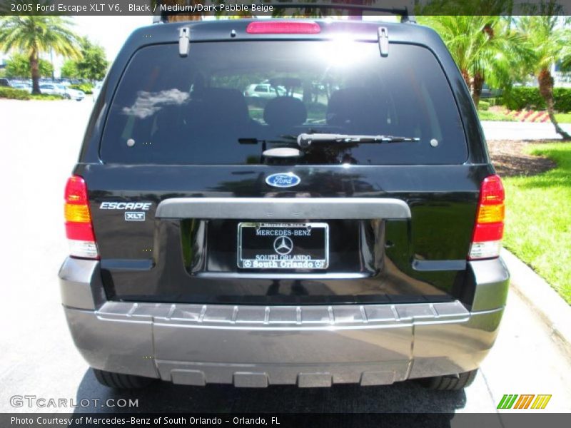 Black / Medium/Dark Pebble Beige 2005 Ford Escape XLT V6