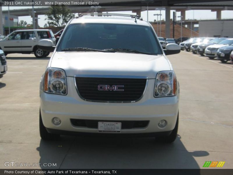 White Diamond Tintcoat / Ebony 2011 GMC Yukon SLT