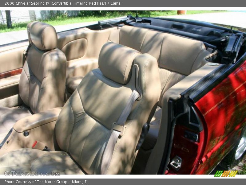Inferno Red Pearl / Camel 2000 Chrysler Sebring JXi Convertible