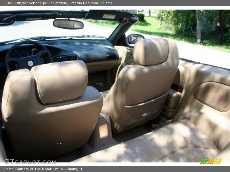 Inferno Red Pearl / Camel 2000 Chrysler Sebring JXi Convertible