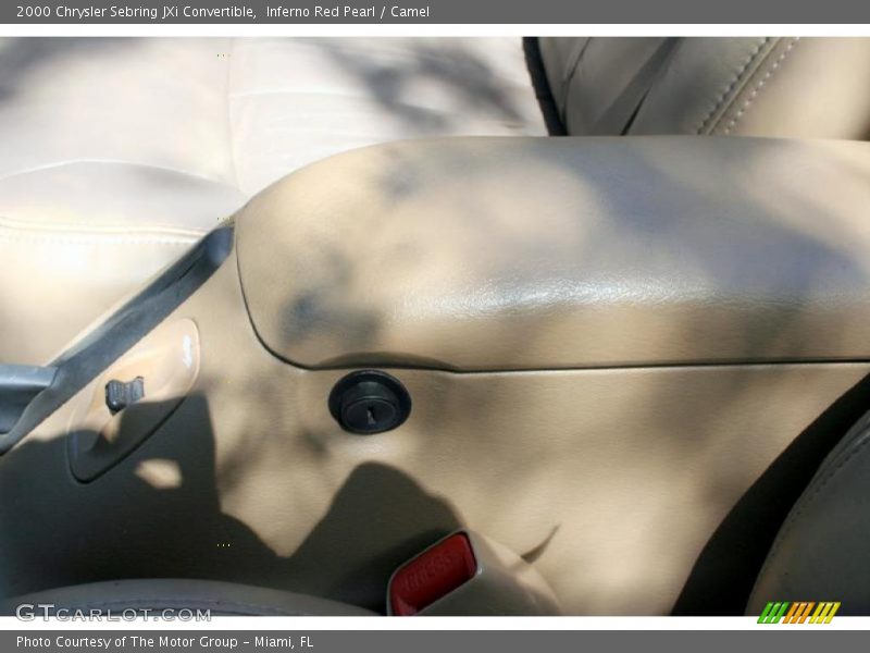 Inferno Red Pearl / Camel 2000 Chrysler Sebring JXi Convertible