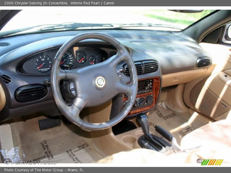 Inferno Red Pearl / Camel 2000 Chrysler Sebring JXi Convertible