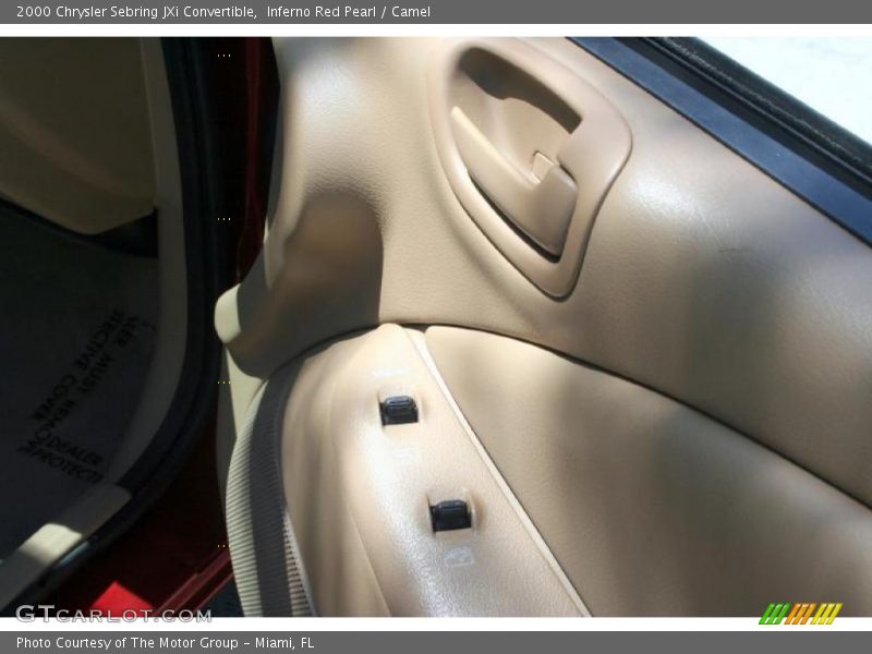 Inferno Red Pearl / Camel 2000 Chrysler Sebring JXi Convertible