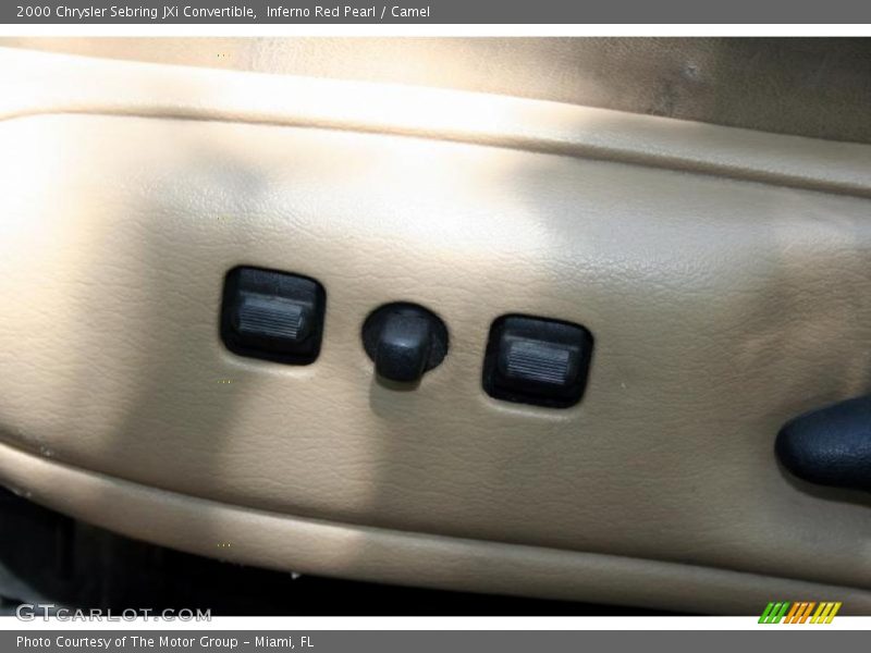 Inferno Red Pearl / Camel 2000 Chrysler Sebring JXi Convertible