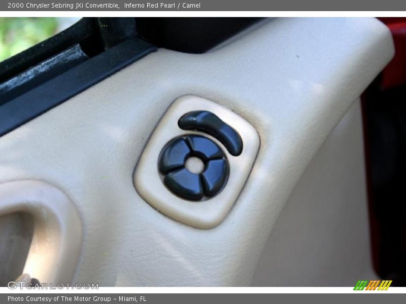 Inferno Red Pearl / Camel 2000 Chrysler Sebring JXi Convertible