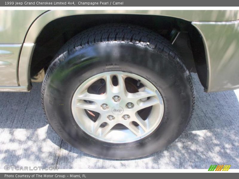 Champagne Pearl / Camel 1999 Jeep Grand Cherokee Limited 4x4