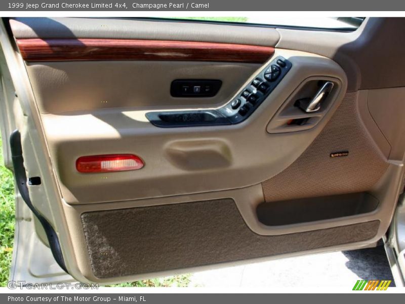 Champagne Pearl / Camel 1999 Jeep Grand Cherokee Limited 4x4