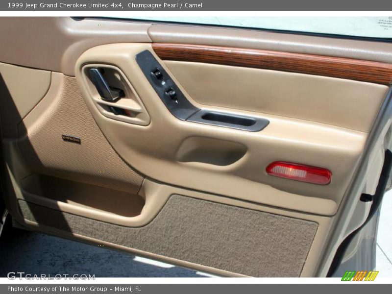 Champagne Pearl / Camel 1999 Jeep Grand Cherokee Limited 4x4
