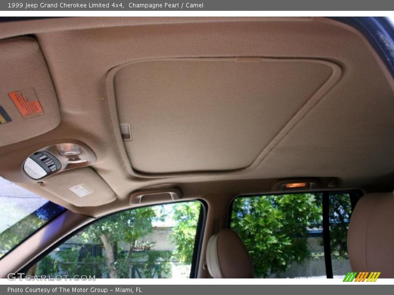 Champagne Pearl / Camel 1999 Jeep Grand Cherokee Limited 4x4