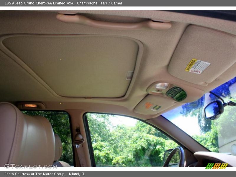 Champagne Pearl / Camel 1999 Jeep Grand Cherokee Limited 4x4