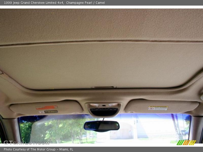 Champagne Pearl / Camel 1999 Jeep Grand Cherokee Limited 4x4