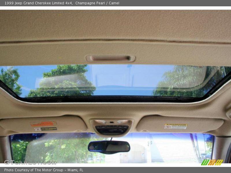 Champagne Pearl / Camel 1999 Jeep Grand Cherokee Limited 4x4
