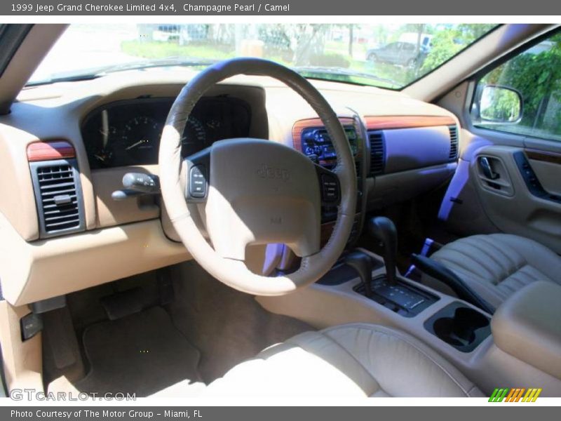 Champagne Pearl / Camel 1999 Jeep Grand Cherokee Limited 4x4